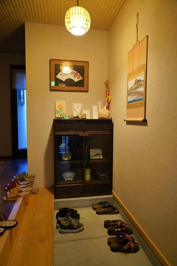 東山の宿 藤屋 Kyoto Eksteriør billede