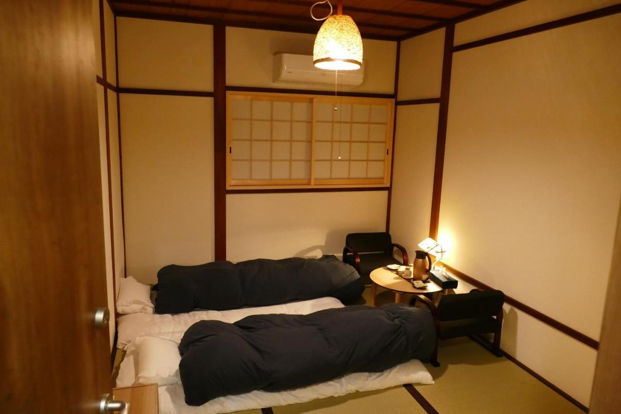 東山の宿 藤屋 Kyoto Eksteriør billede